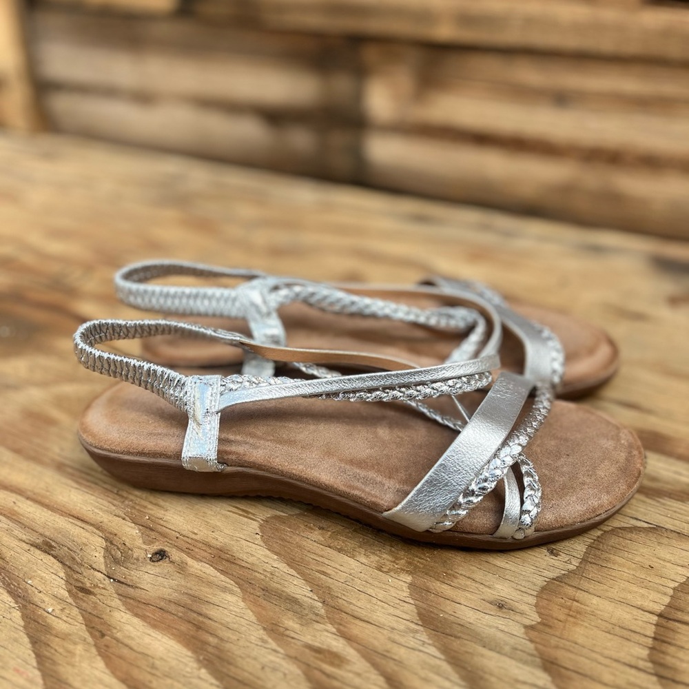 UNBRANDED | Silver Braided Strappy Sandals 8-8.5